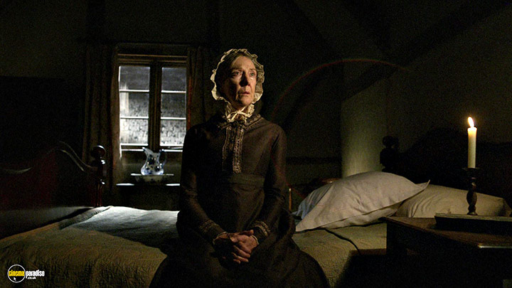A still #16 from Cranford (2007)