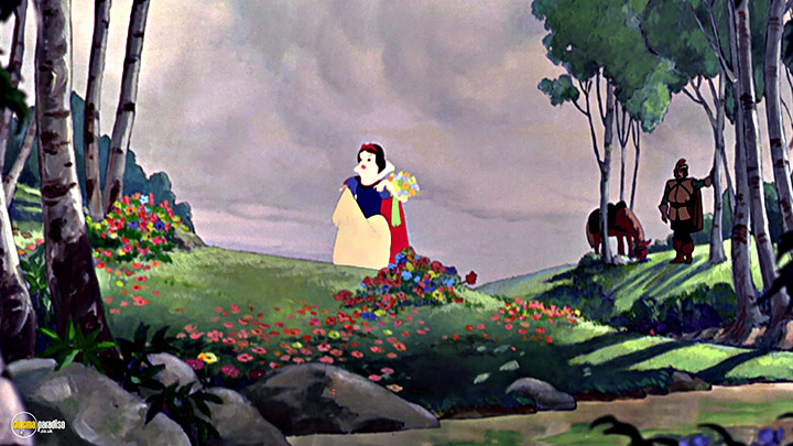A still #85 from Snow White and the Seven Dwarfs (1937)