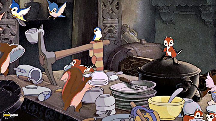 A still #90 from Snow White and the Seven Dwarfs (1937)