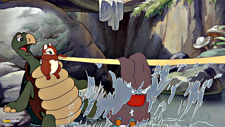 A still #95 from Snow White and the Seven Dwarfs (1937)