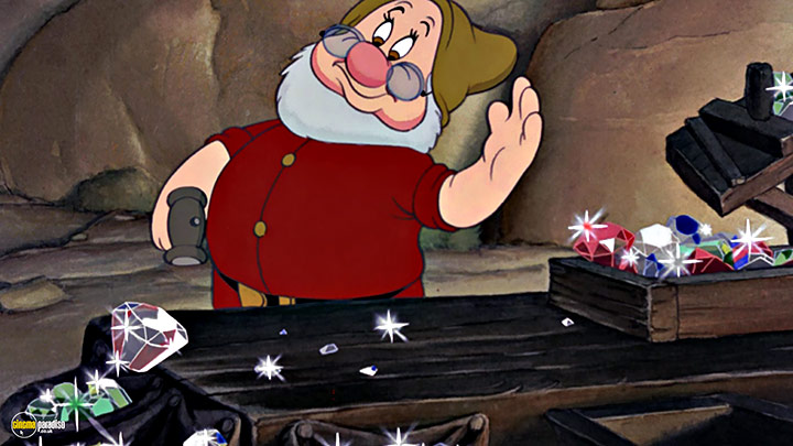 A still #96 from Snow White and the Seven Dwarfs (1937)