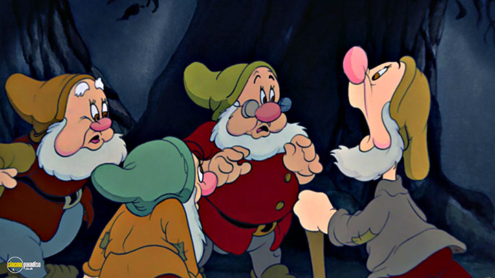 A still #98 from Snow White and the Seven Dwarfs (1937)