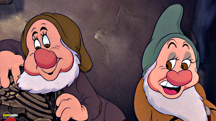 A still #106 from Snow White and the Seven Dwarfs (1937)