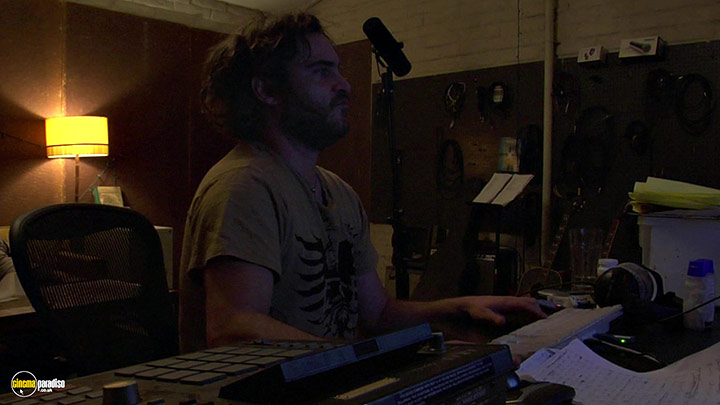 A still #24 from I'm Still Here (2010)