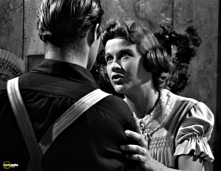 A still #16 from A Streetcar Named Desire (1951) With Marlon Brando
