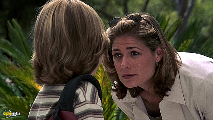 A still #21 from Liar Liar (1997) With Maura Tierney And Justin Cooper