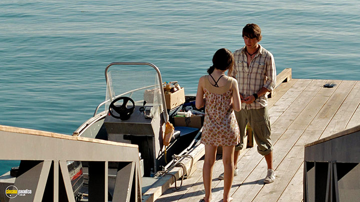 A still #16 from The Uninvited (2009)