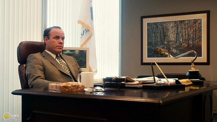 A still #17 from The Informant! (2009) With Tom Papa
