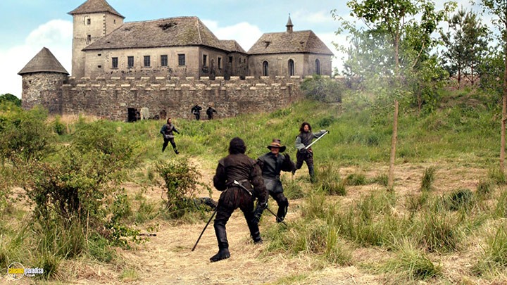 A still #22 from The Musketeers: Series 2 (2015)
