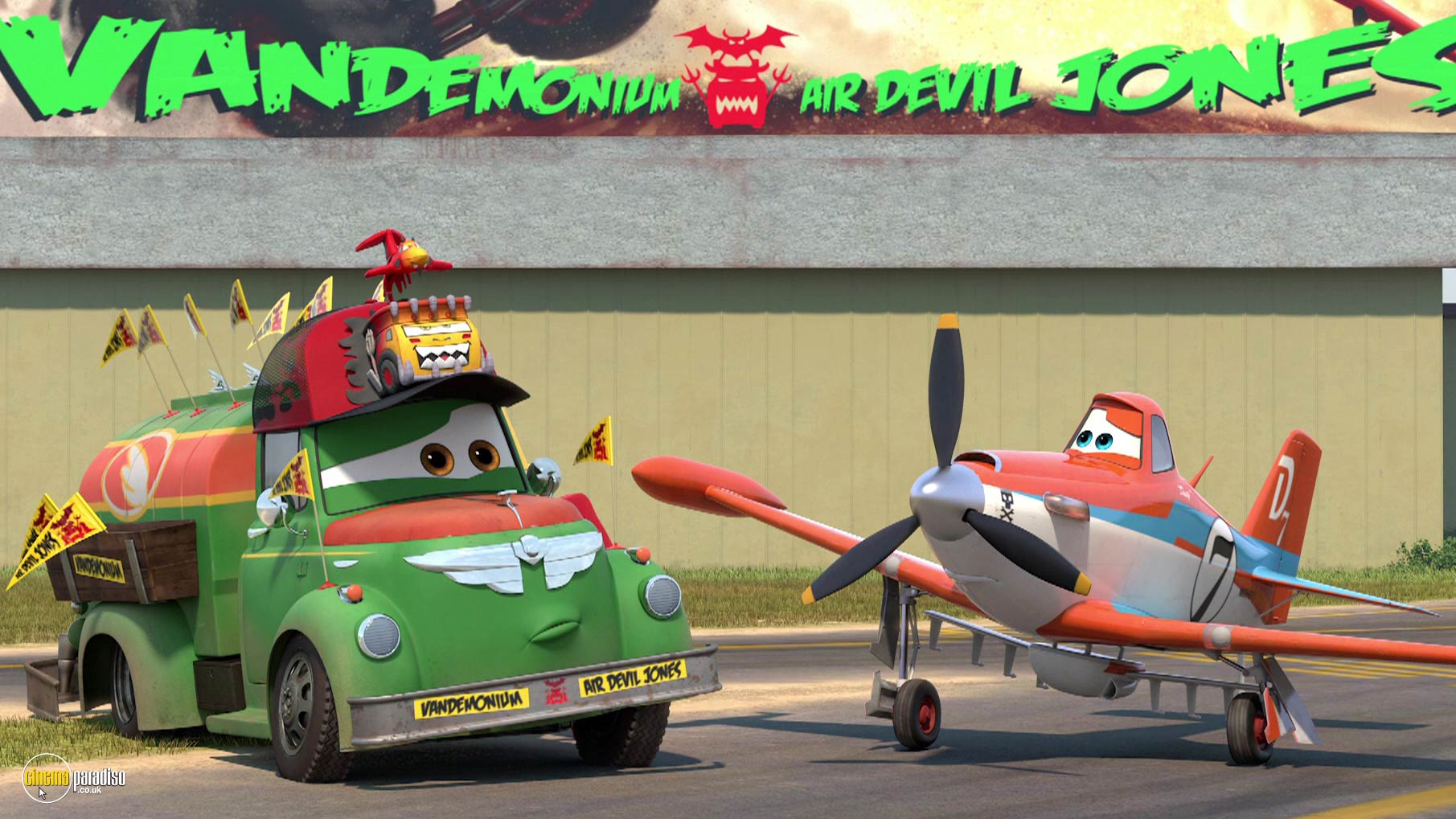A still from Planes: Fire and Rescue (2014) 