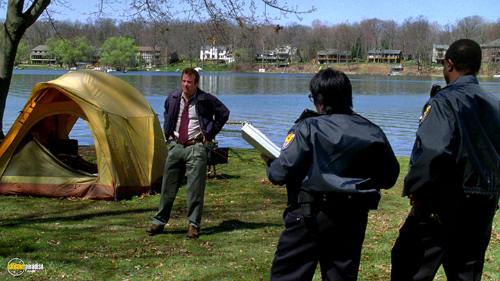 A still #17 from Hung: Series 1 (2009)