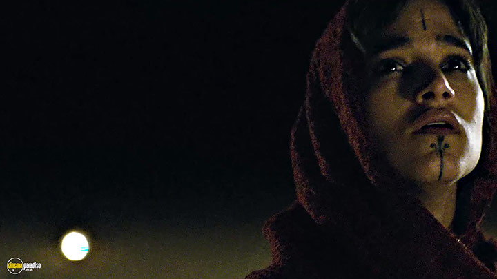 A still #7 from Monsters: Dark Continent (2014)
