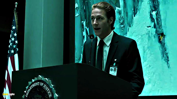 A still #92 from Point Break (2015) With Luke Bracey