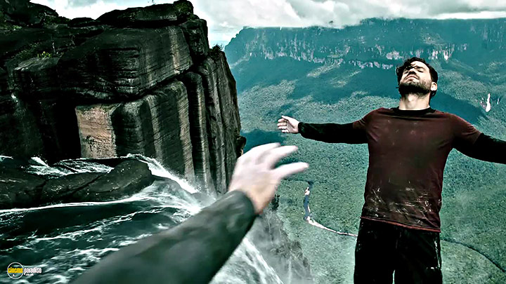 A still #85 from Point Break (2015)