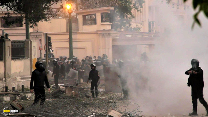 A still #14 from The Square (2013)