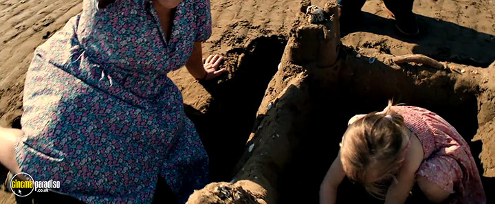A still #22 from Half-Sister (2013)