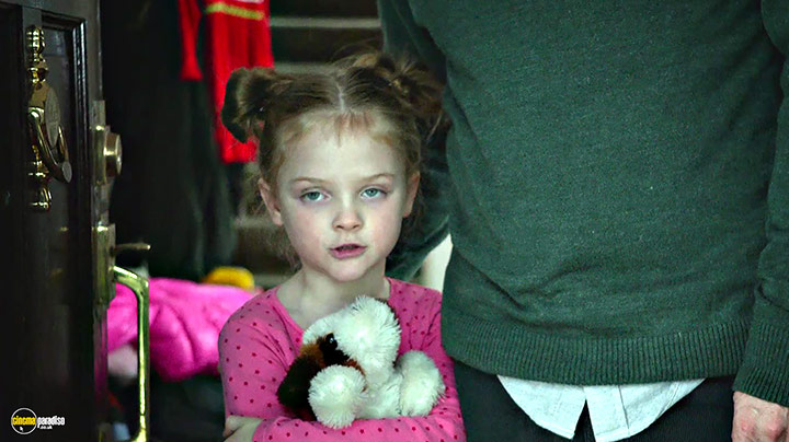 A still #8 from Christmas with the Coopers (2015)