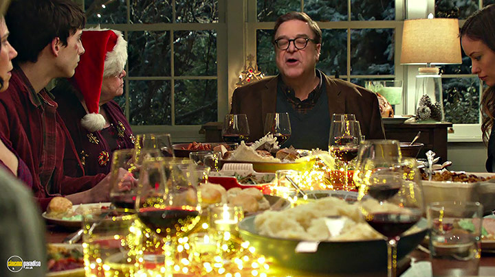 A still #6 from Christmas with the Coopers (2015)