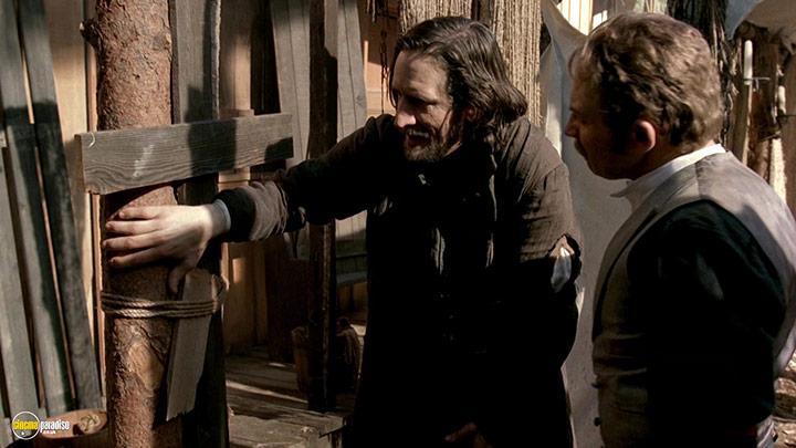 A still #28 from Deadwood: Series 1 (2004)