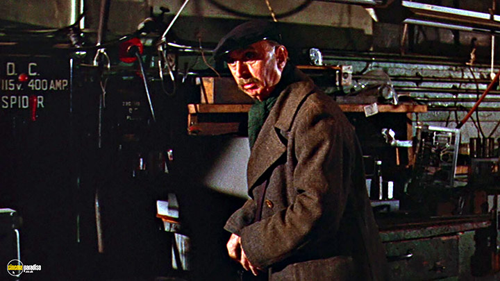 A still #29 from The Fly (1958)