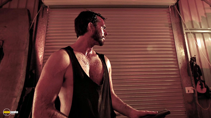 A still #10 from Wyrmwood: Road of the Dead (2014) With Jay Gallagher