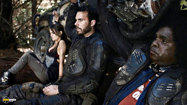 A still #36 from Wyrmwood: Road of the Dead (2014) With Bianca Bradey, Jay Gallagher And Leon Burchill
