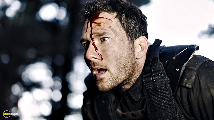 A still #39 from Wyrmwood: Road of the Dead (2014) With Jay Gallagher