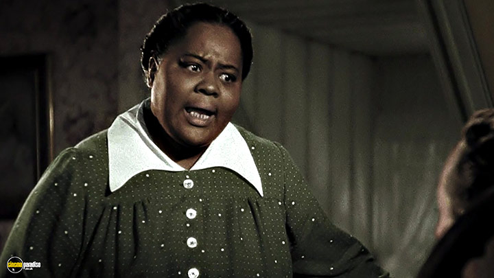 A still #9 from Holiday Inn (1942)