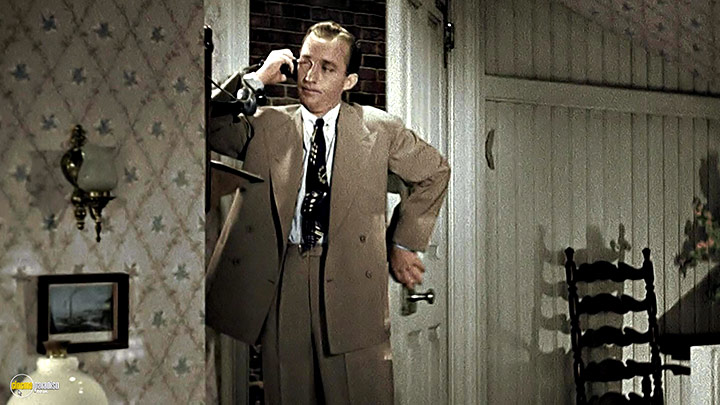 A still #17 from Holiday Inn (1942)