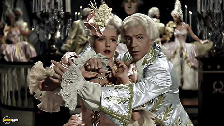 A still #19 from Holiday Inn (1942)