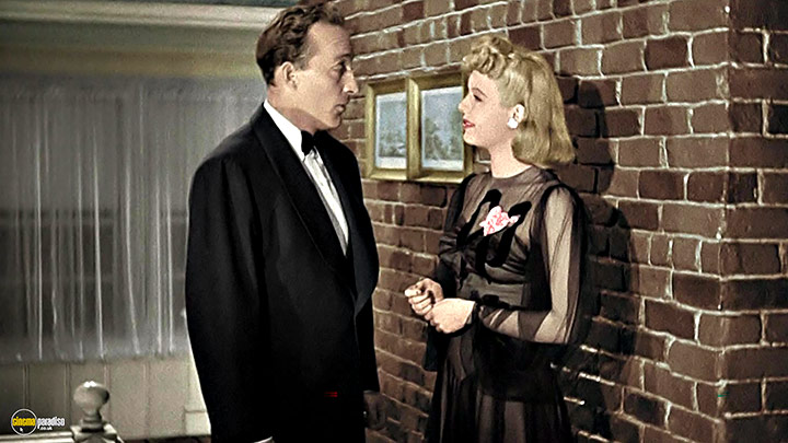 A still #22 from Holiday Inn (1942)