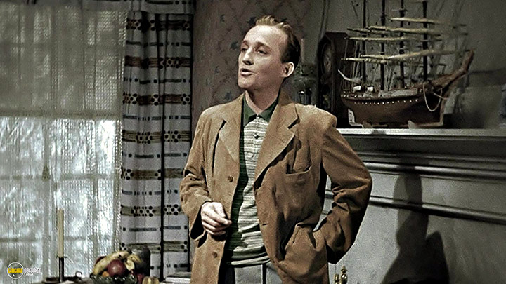 A still #25 from Holiday Inn (1942)