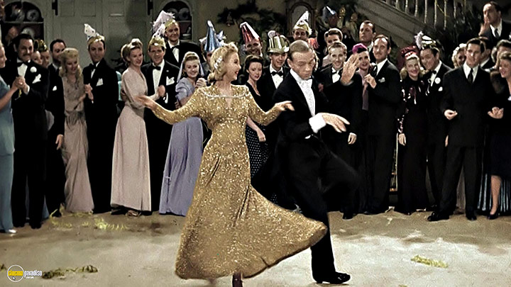 A still #26 from Holiday Inn (1942)