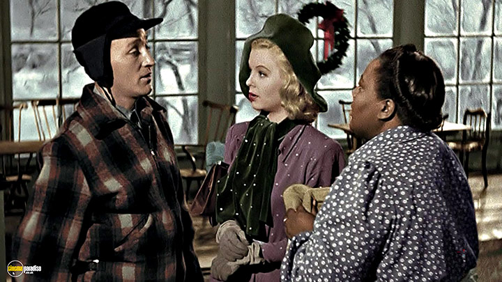 A still #28 from Holiday Inn (1942)