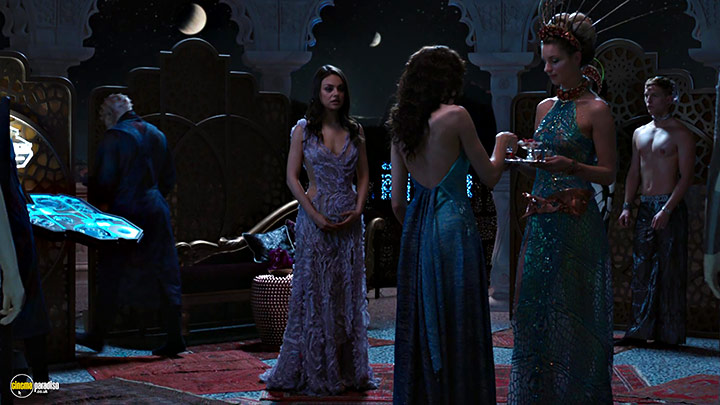 A still #13 from Jupiter Ascending (2015) With Mila Kunis