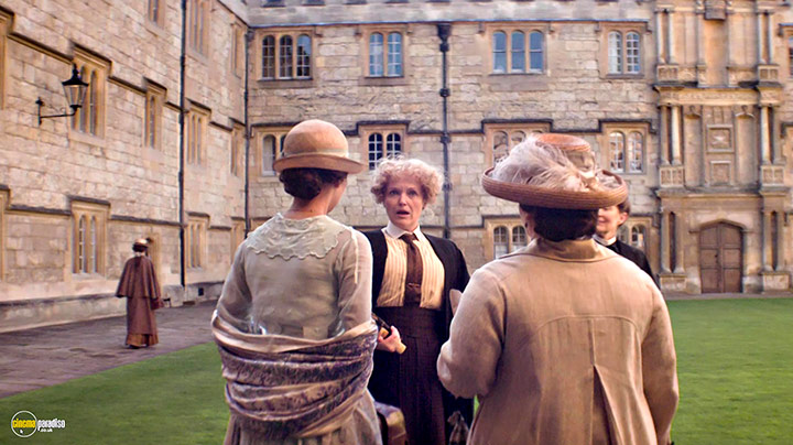 A still #31 from Testament of Youth (2014) With Miranda Richardson