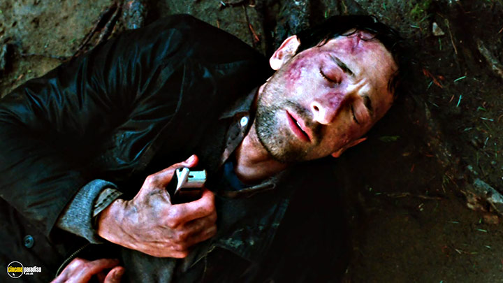 A still #13 from Wrecked (2011)