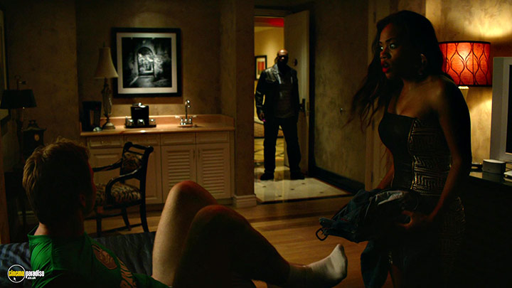 A still #31 from Focus (2015)