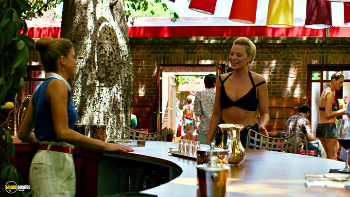 A still #10 from Focus (2015)