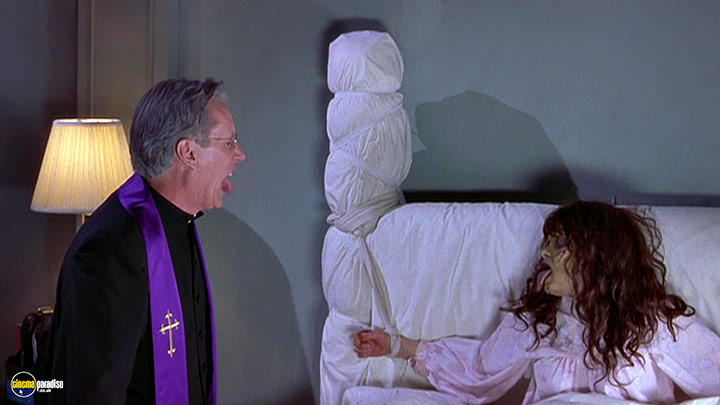 A still #8 from Scary Movie 2 (2001)