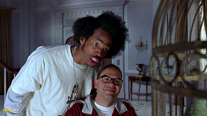 A still #13 from Scary Movie 2 (2001)