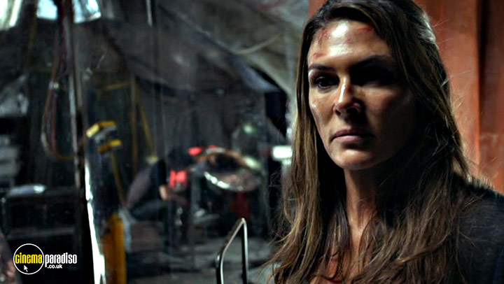 A still #25 from The 100: Series 2 (2015)