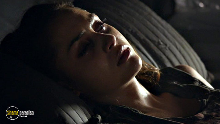 A still #28 from The 100: Series 2 (2015)