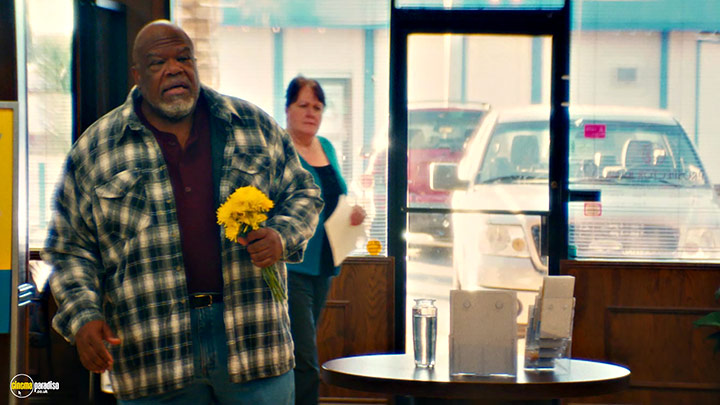 A still #19 from Manglehorn (2014)