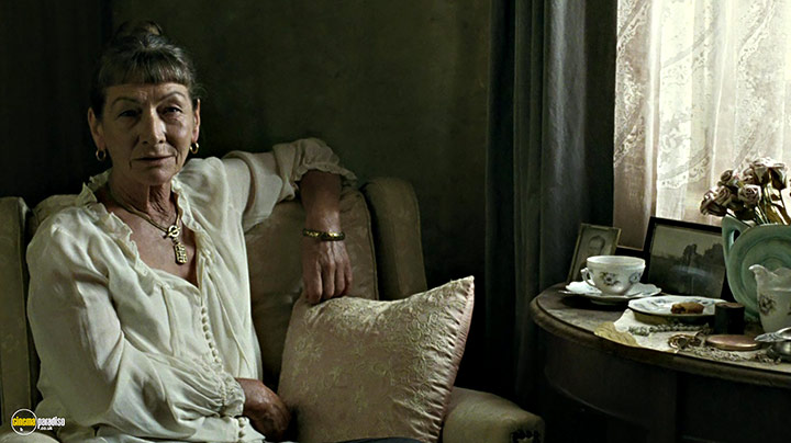A still #28 from The Rover (2014)