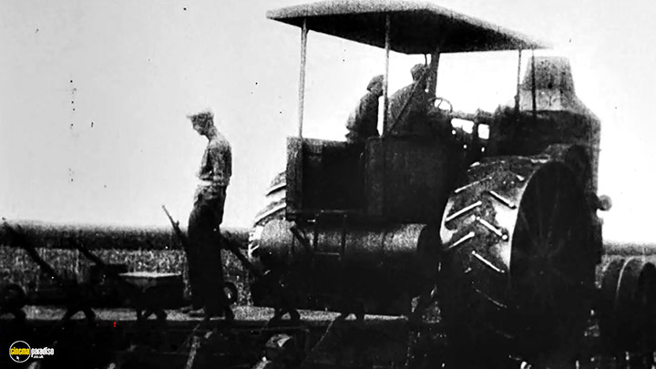 A still #9 from Man with a Movie Camera (1929)