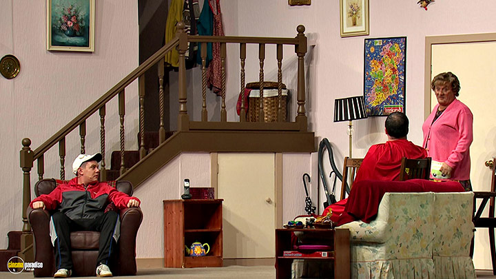 A still #37 from Mrs. Brown's Boys: Live Tour: For the Love of Mrs. Brown (2013)