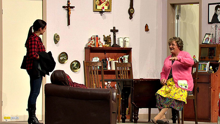 A still #35 from Mrs. Brown's Boys: Live Tour: For the Love of Mrs. Brown (2013)