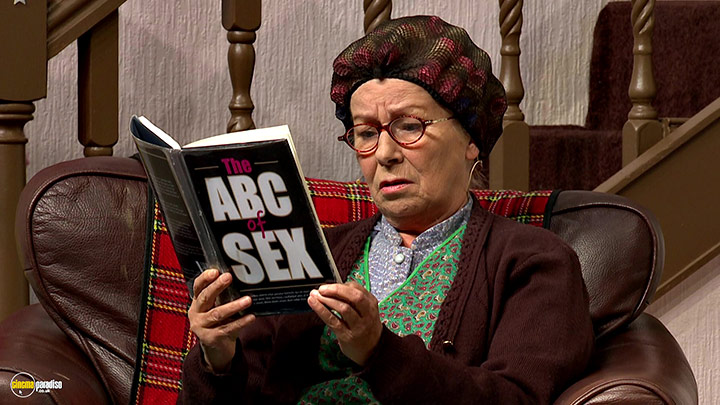 A still #27 from Mrs. Brown's Boys: Live Tour: For the Love of Mrs. Brown (2013)