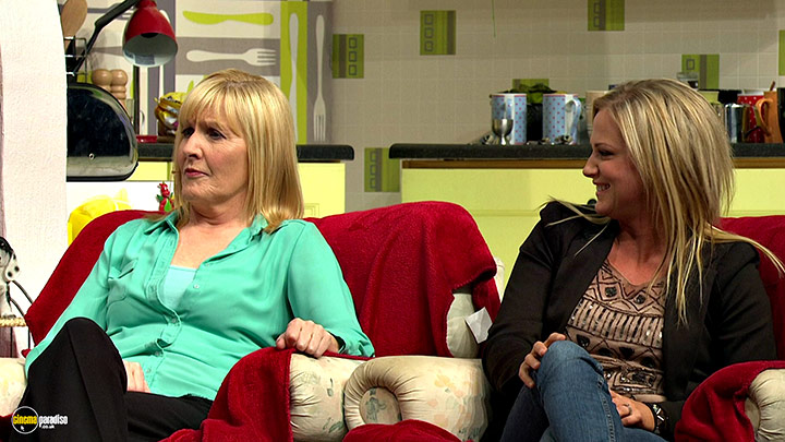A still #21 from Mrs. Brown's Boys: Live Tour: For the Love of Mrs. Brown (2013)